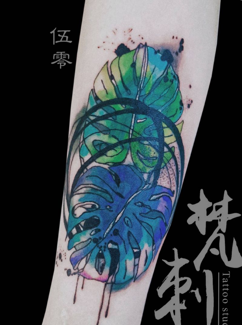龟背竹遮盖纹身图片_手臂水彩龟背竹纹身图案