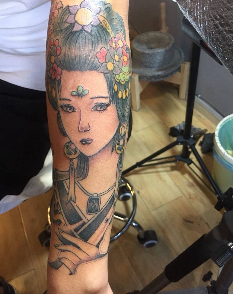 小臂艺妓纹身图片