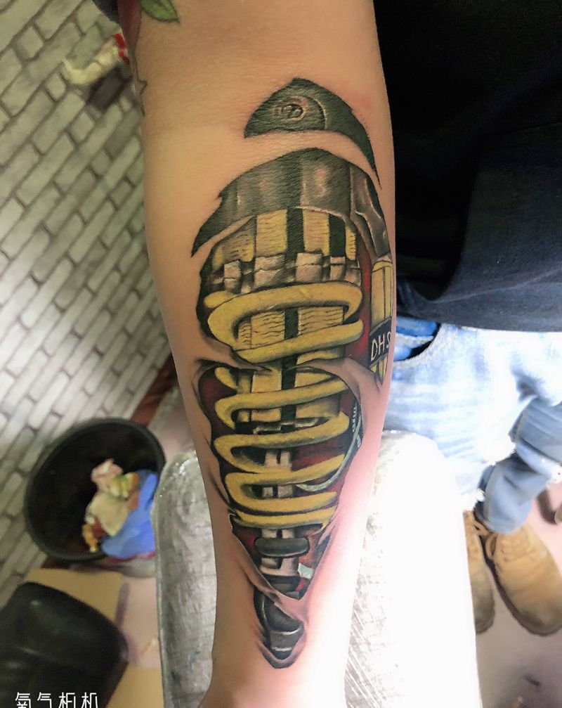 机械纹身图片_手臂欧美写实纹身图案