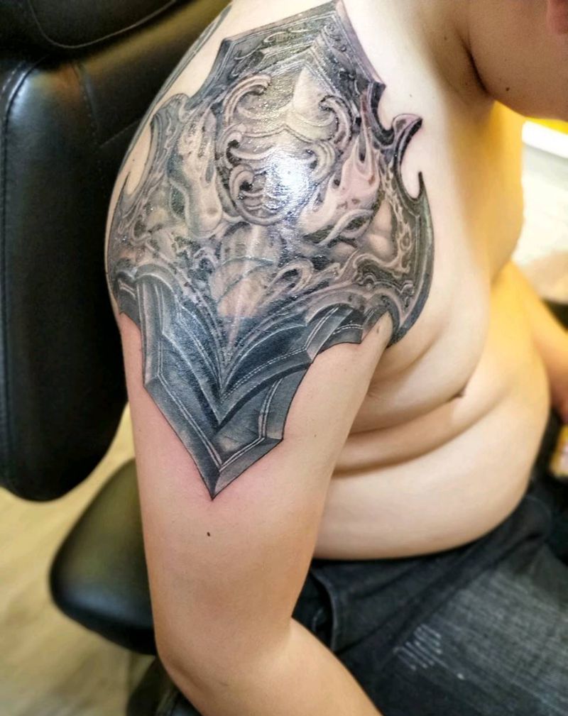 盔甲纹身图片_新传统欧美写实纹身图案