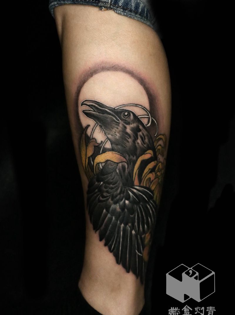 乌鸦遮盖纹身图片_脚部New School新传统乌鸦动物纹身图案