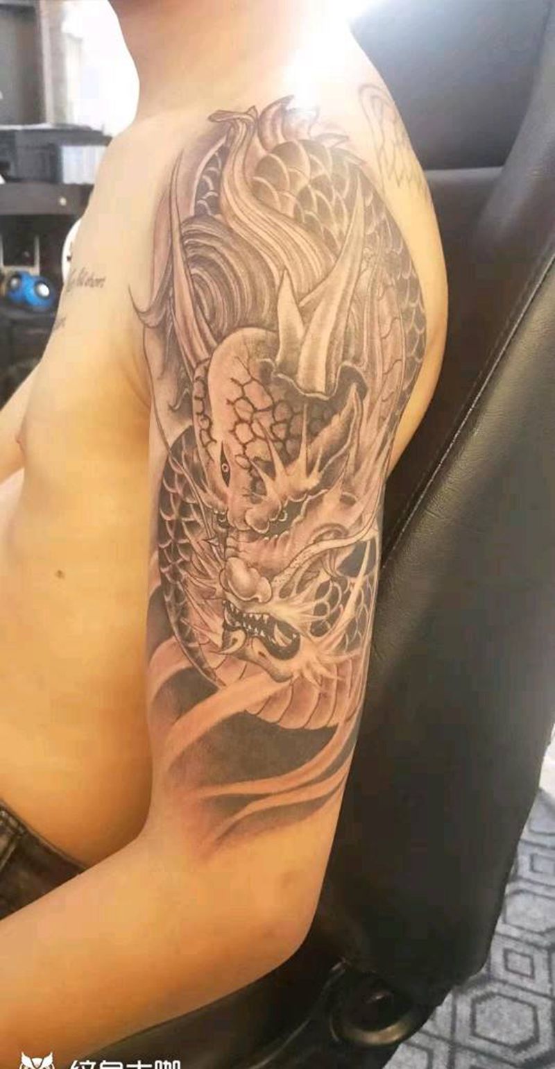 青龙纹身图片_新传统纹身图案