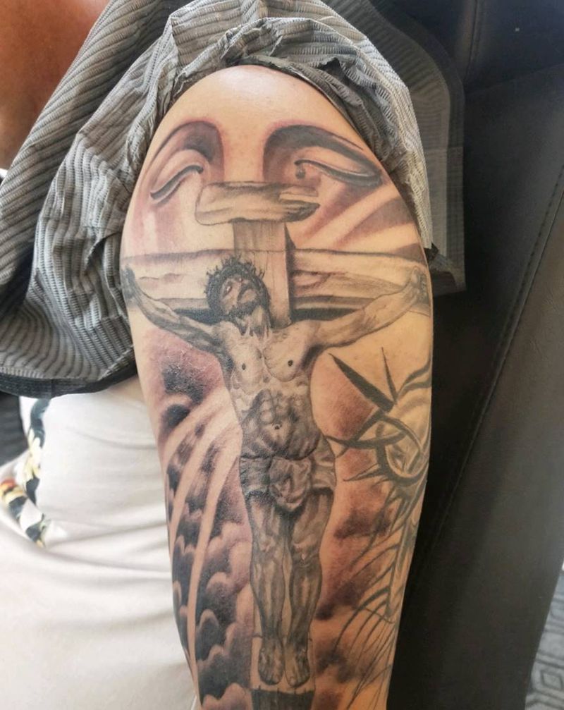 时隔三个月后补色完成。纹身图片_手臂欧美写实纹身图案