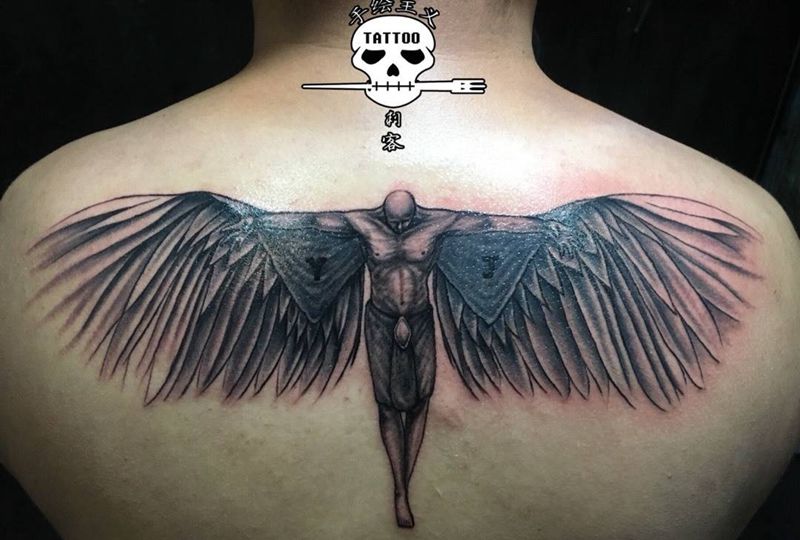 天使纹身图片_成品背部欧美人物纹身图案