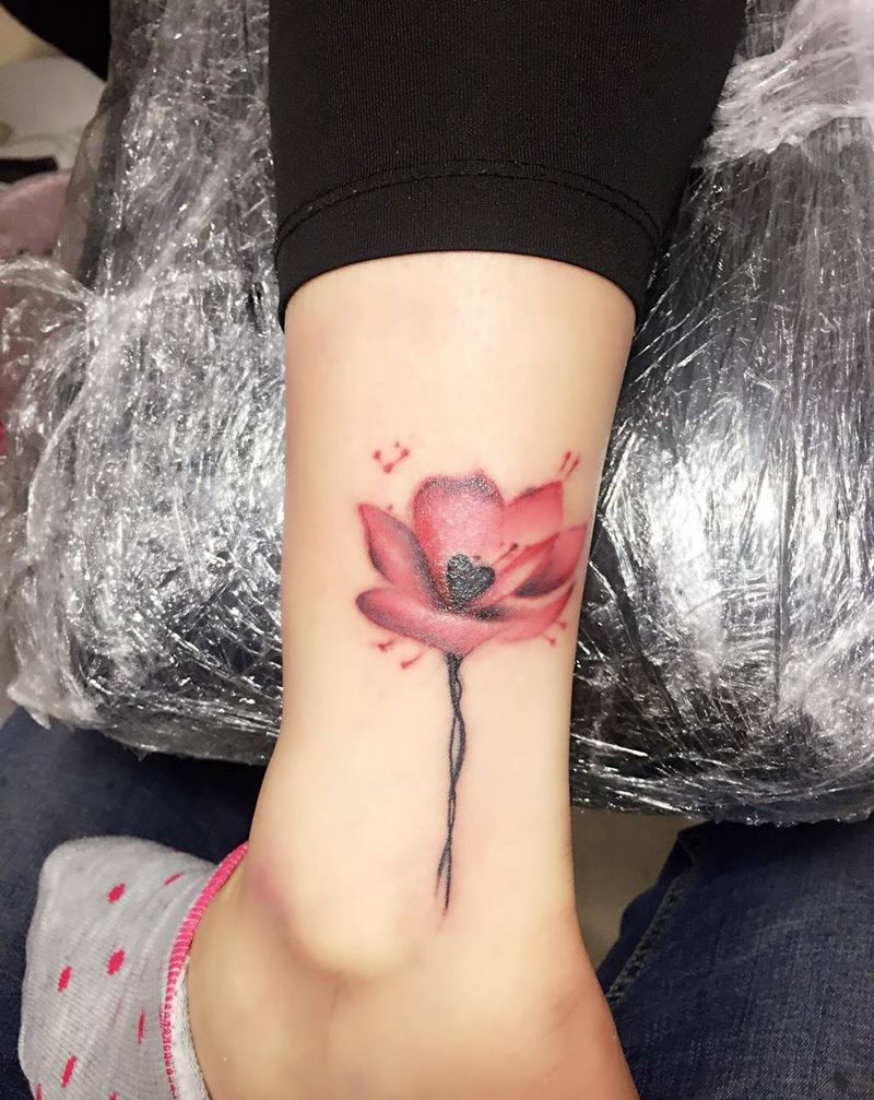 脚上小图纹身图片