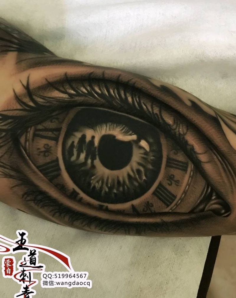 眼睛纹身图片_手臂手部欧美写实新传统眼睛写实花臂纹身图案