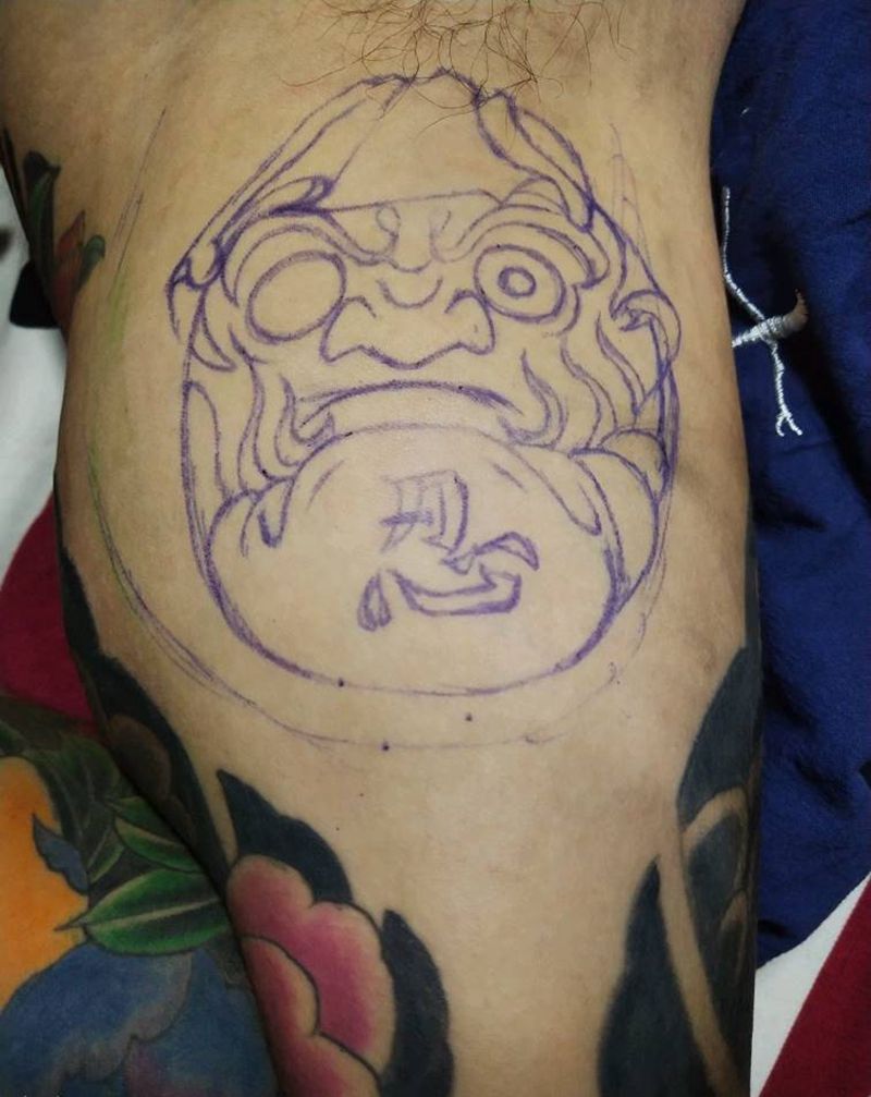 达摩蛋纹身图片_手部新传统纹身图案