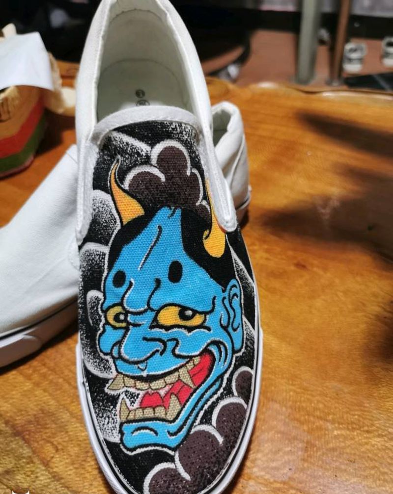 手绘般若纹身图片_老传统纹身图案