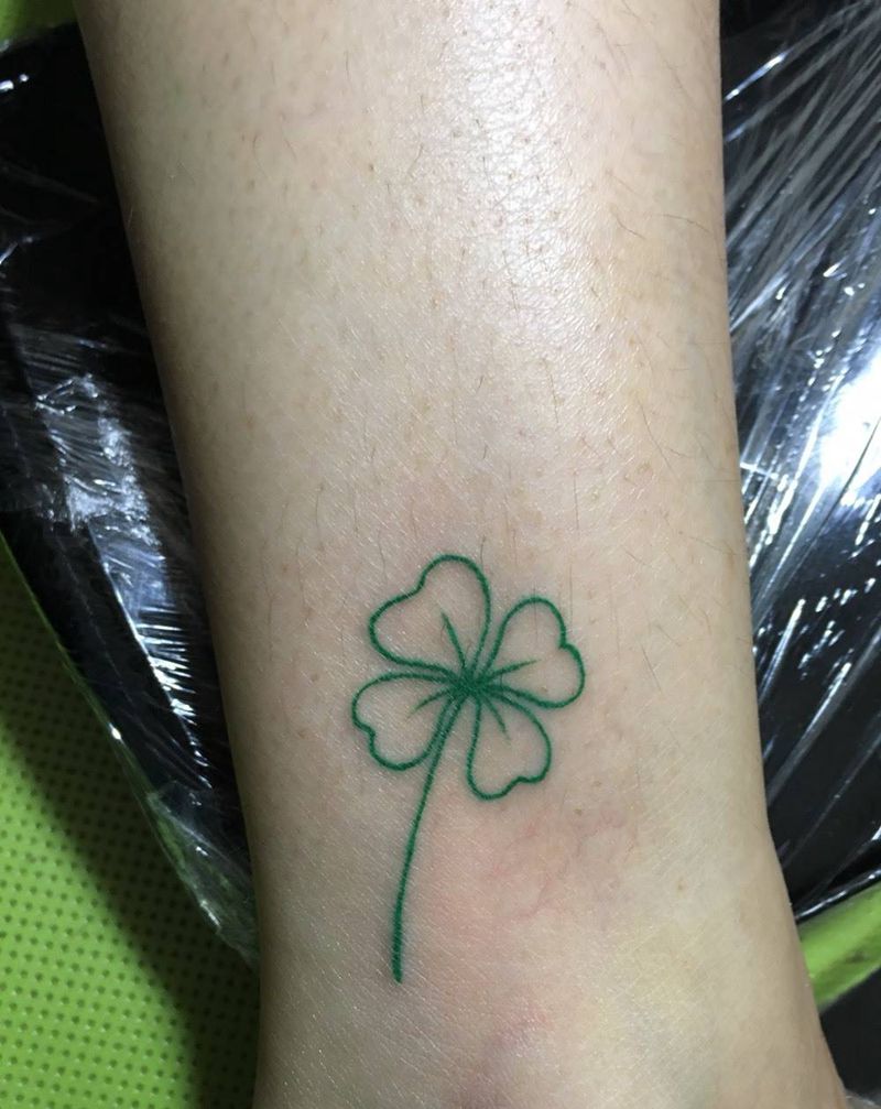 四叶草纹身图片