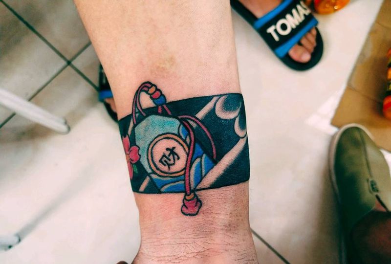 臂环纹身图片_手部老传统纹身图案