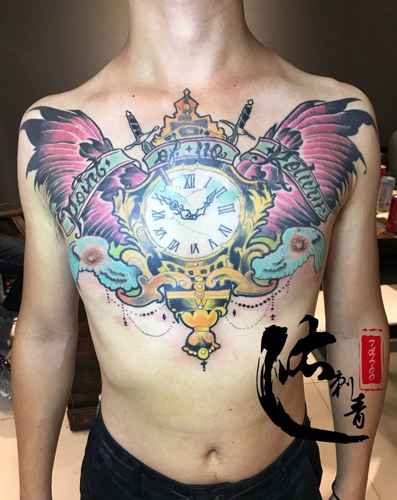 欧美   花胸纹身图片_胸部欧美写实New School欧美纹身图案