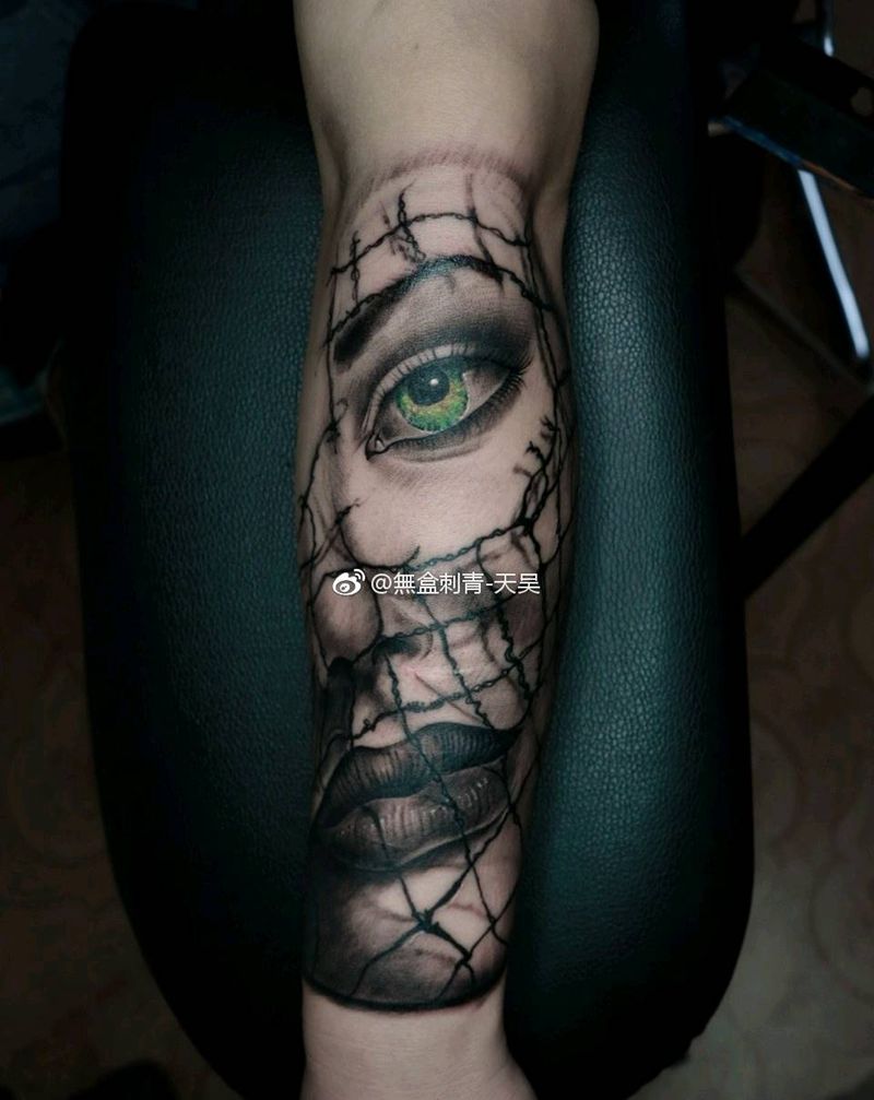 脸纹身图片_手臂手部欧美肖像写实人物原创成品纹身图案