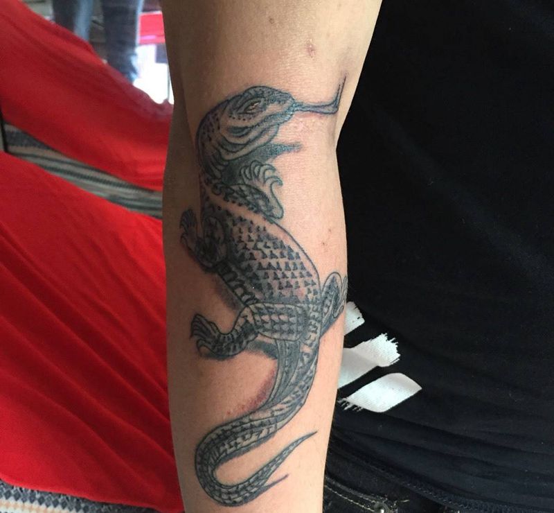 小蝎析纹身图片