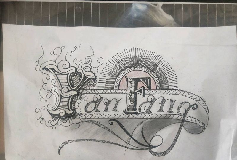 英文名花体字纹身图片_手部花体字纹身图案