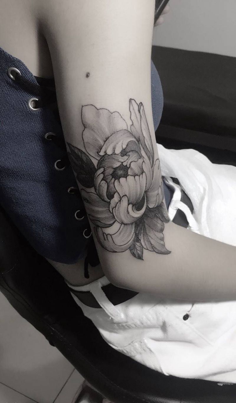 《牡丹》遮胎记纹身图片
