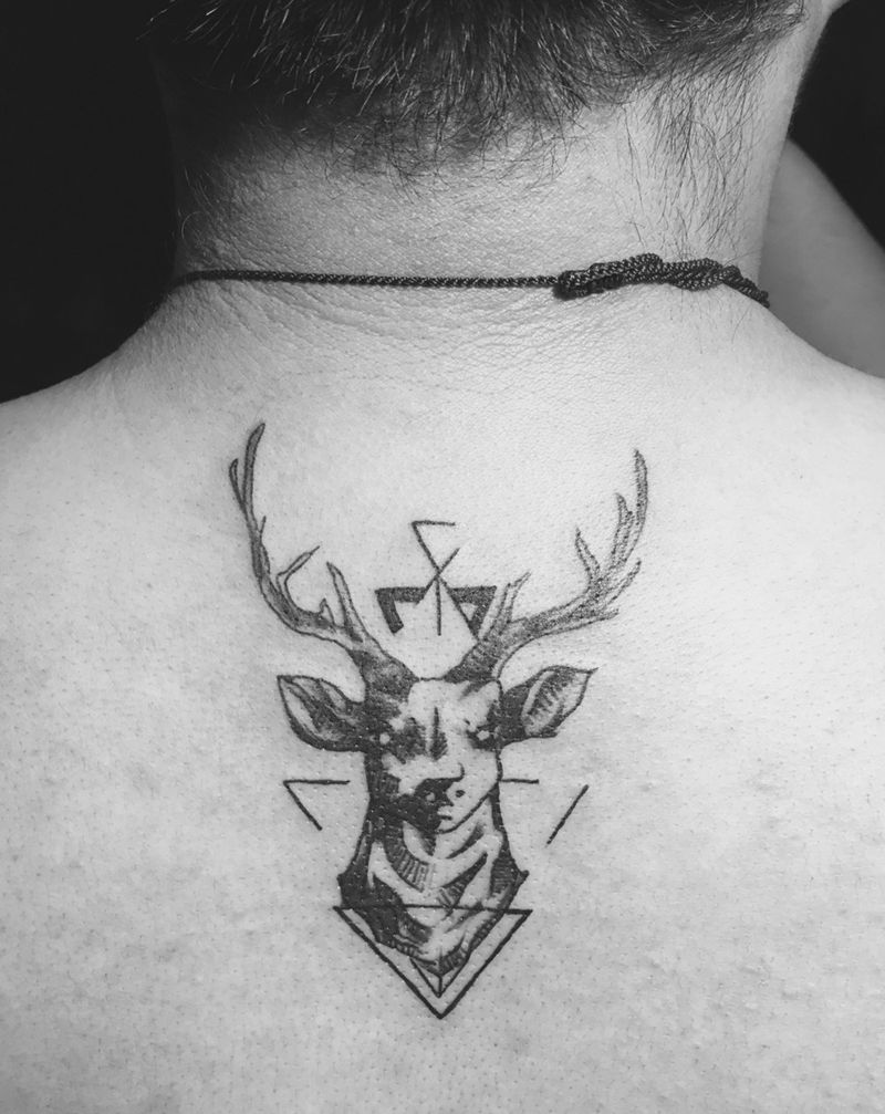 鹿纹身图片