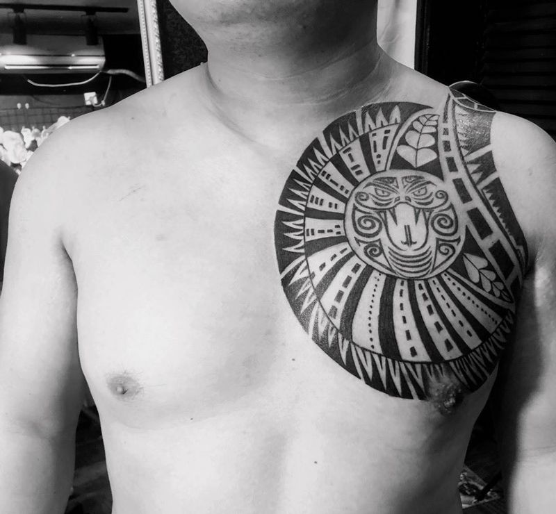 图腾半甲纹身图片