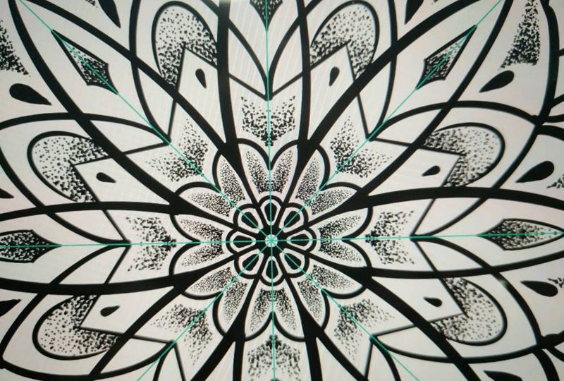 点刺曼陀罗纹身图片_点刺图腾纹身图案