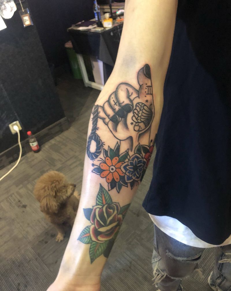 6纹身图片_手臂Old School纹身图案