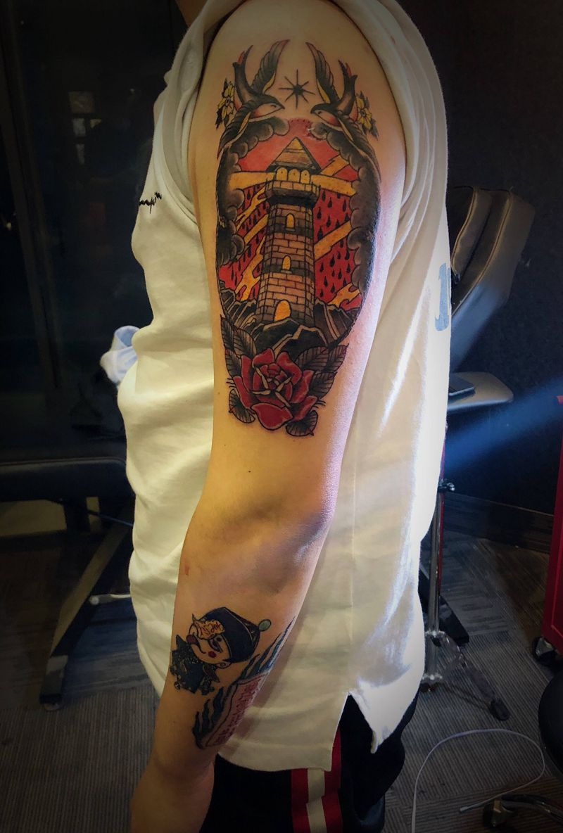 又一条花臂拼接起来纹身图片_手臂Old School纹身图案