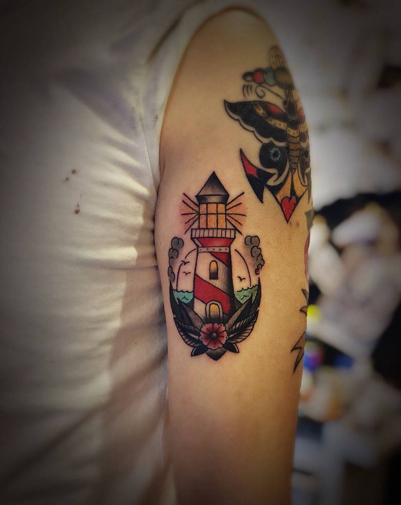 小灯塔纹身图片_手臂Old School纹身图案
