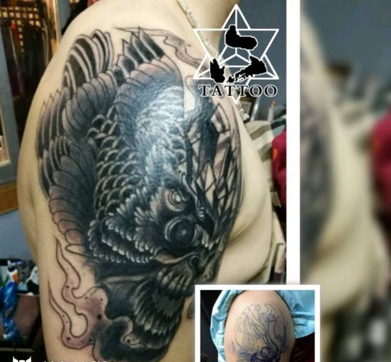 遮盖作品纹身图片_肩部欧美大理六刺青成品纹身图案