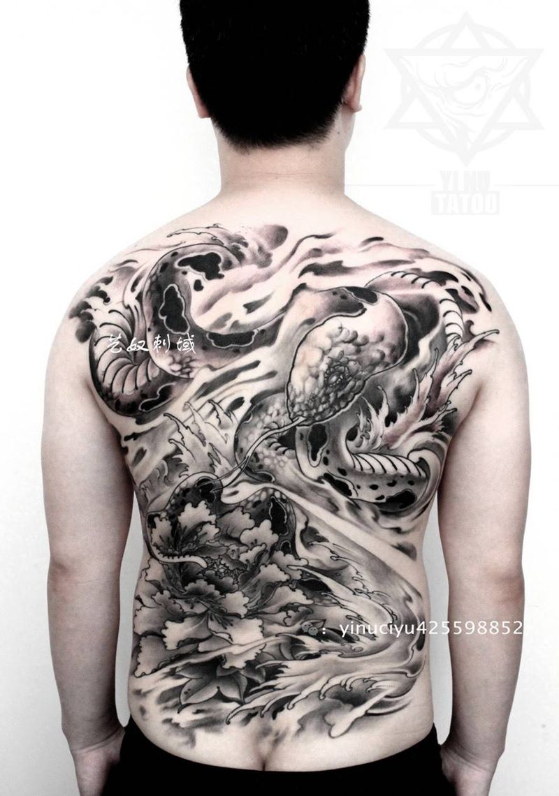 原创满背蛇纹身图片_成品背部传统动物原创艺奴刺域纹身图案