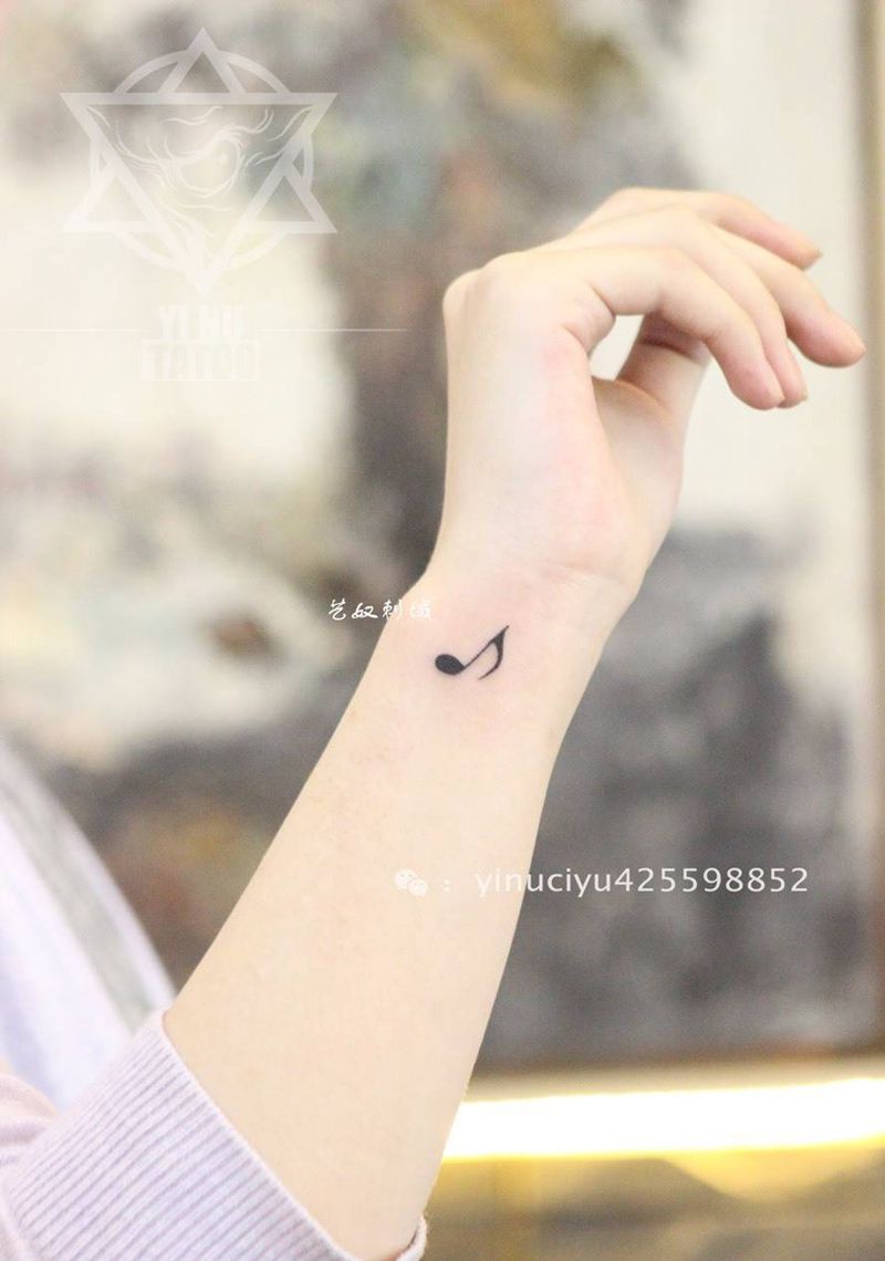 小清新纹身图片_成品手部清新艺奴刺域纹身图案