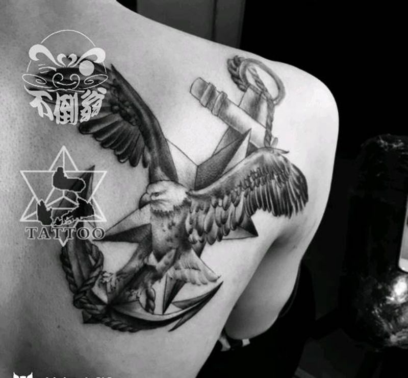 鹰纹身图片_成品纹身图案