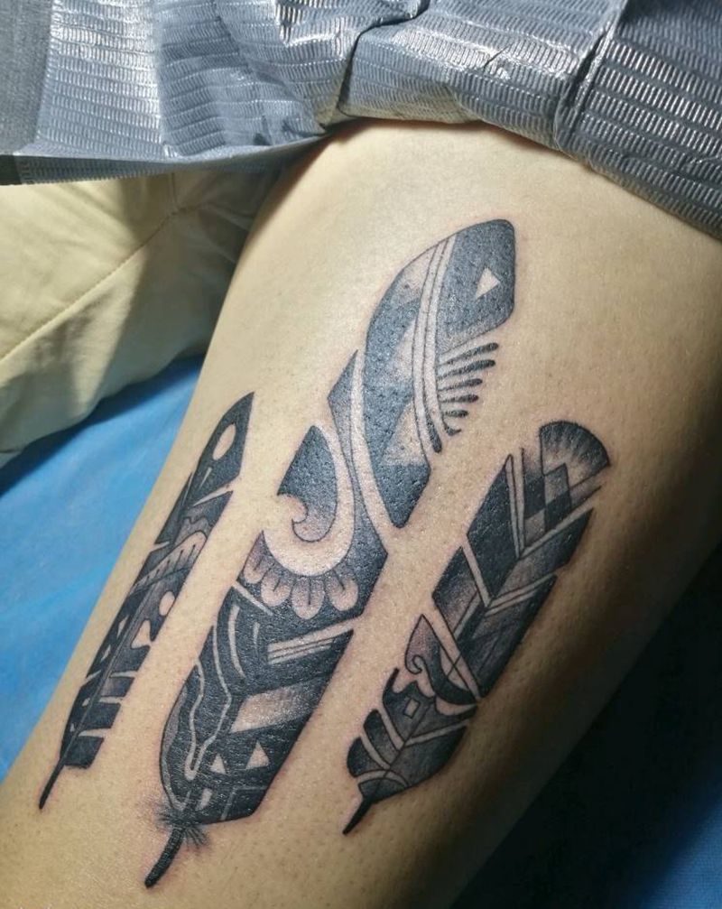 图腾羽毛纹身图片_腿部图腾纹身图案