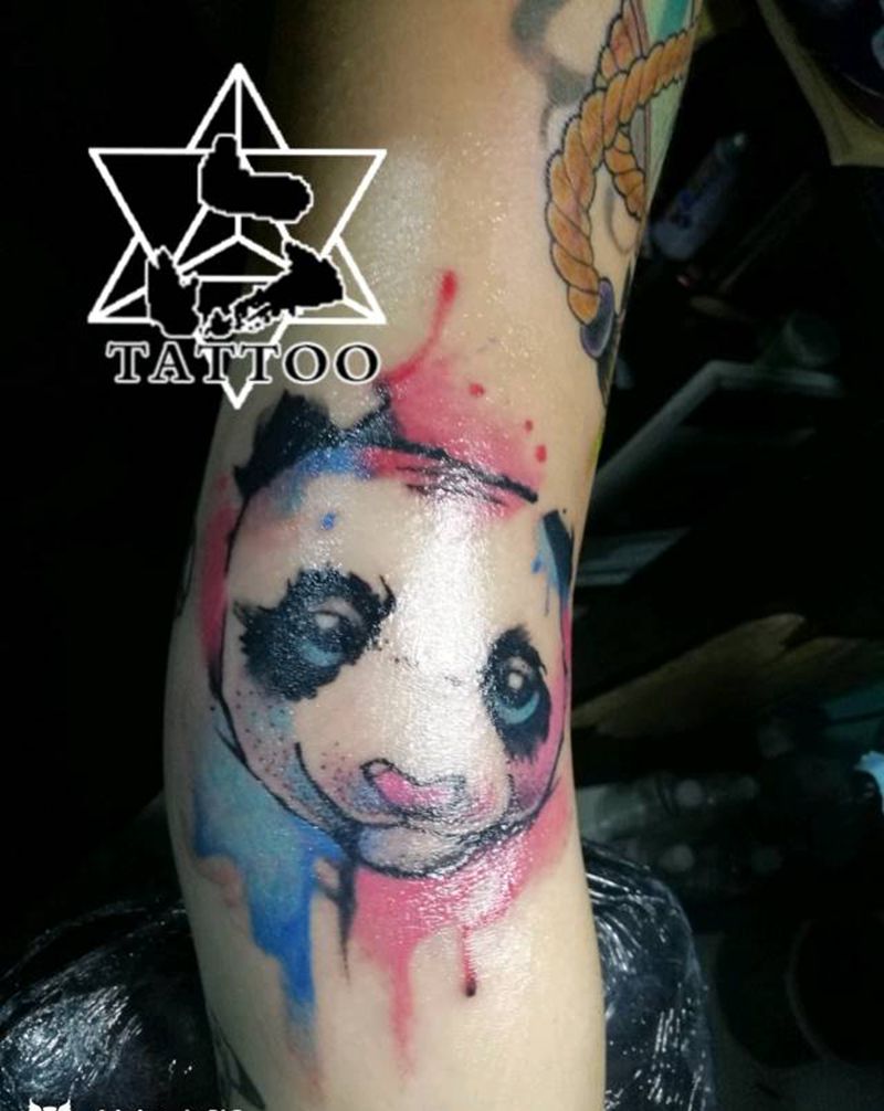 水彩熊猫纹身图片_清新动物大理六刺青成品纹身图案