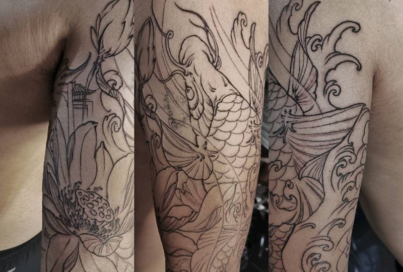 大臂鲤鱼纹身图片_手臂新传统鲤鱼莲花纹身图案