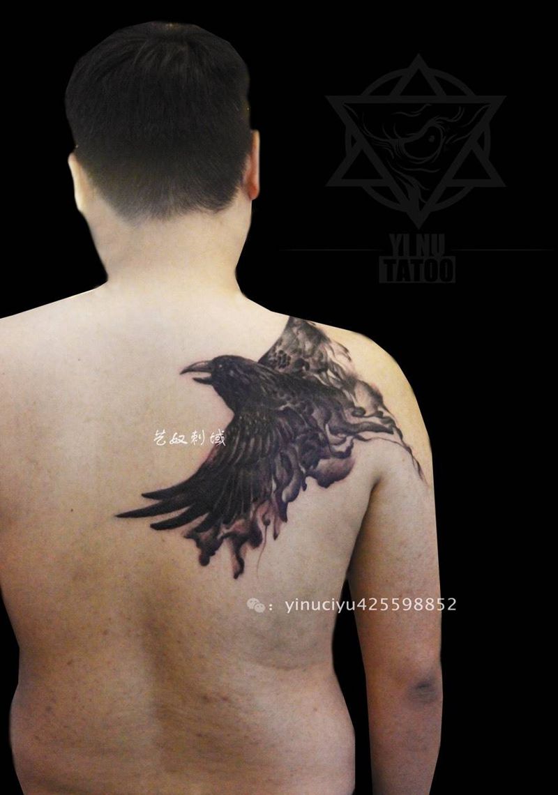 乌鸦纹身图片_成品背部国画动物艺奴刺域纹身图案