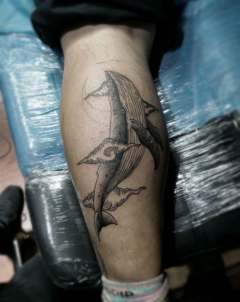 鲸纹身图片_腿部成品纹身图案
