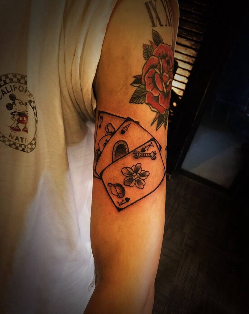 又一条OldSchool纹身图片