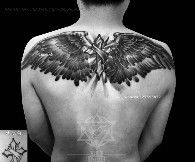 原创翅膀，修改失败纹身纹身图片_成品背部传统艺奴刺域原创纹身图案