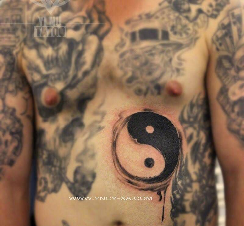 原创阴阳八卦纹身图片_成品腰部传统艺奴刺域纹身图案