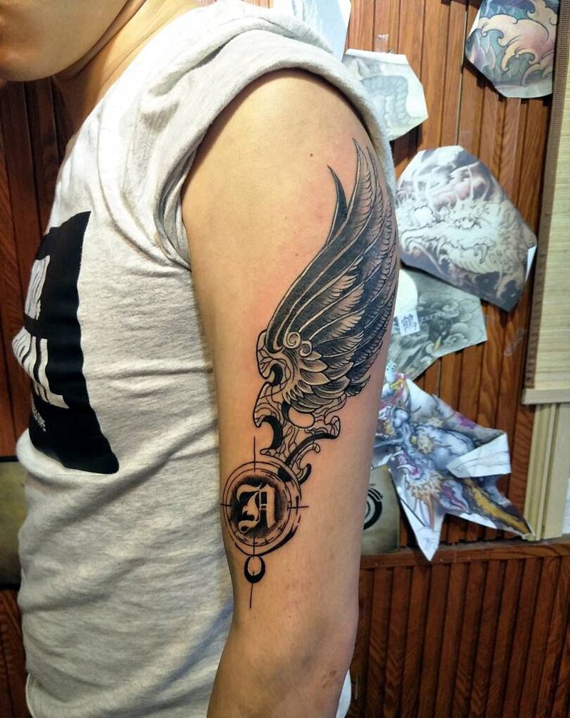 翅膀纹身图片