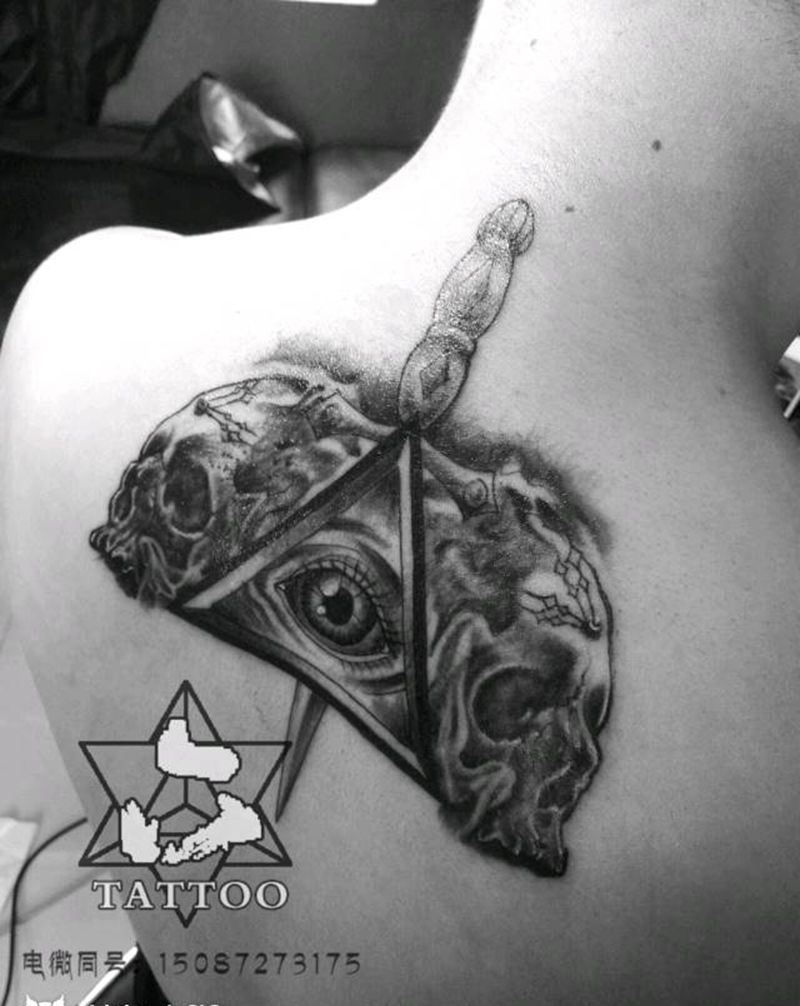 审判之眼纹身图片_颈部欧美大理六刺青成品纹身图案