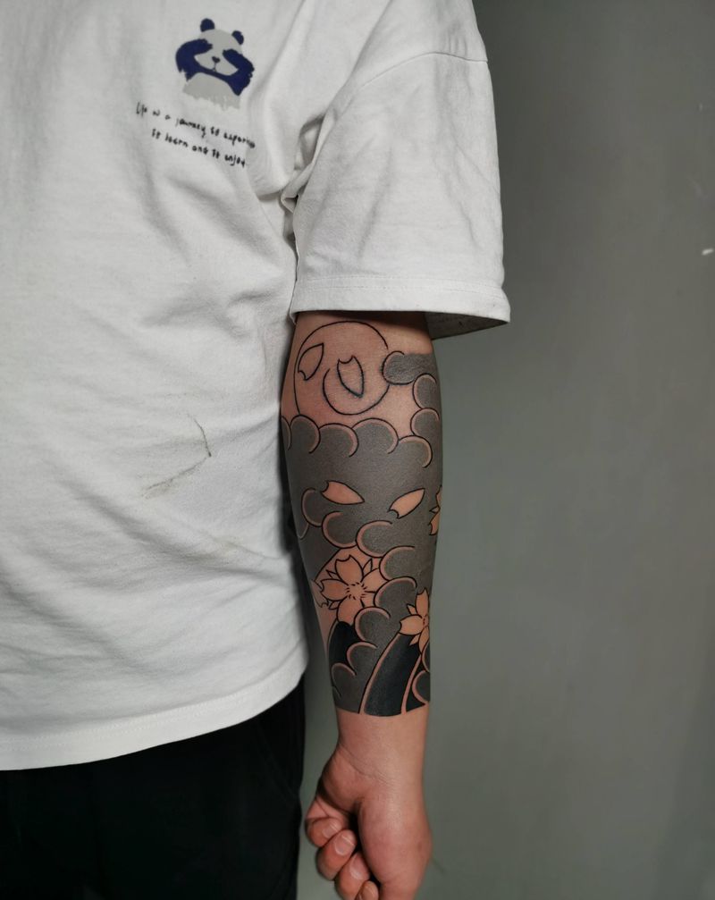 传统 樱花纹身图片_手臂手部老传统纹身图案