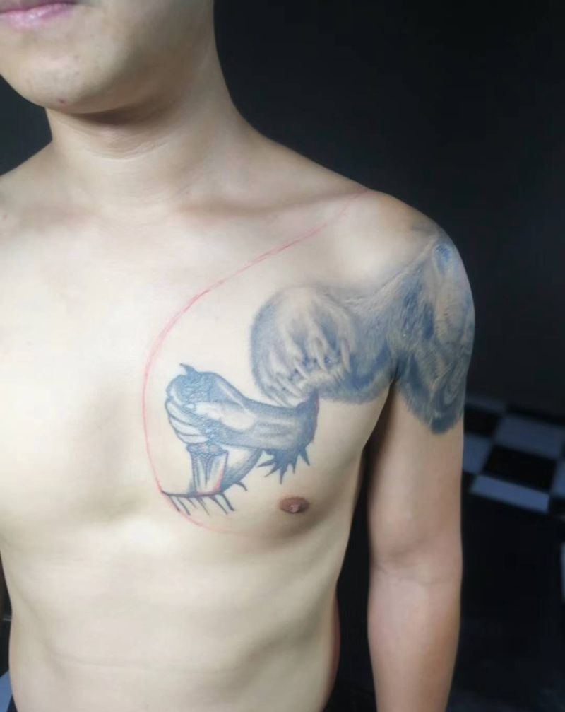 半甲纹身图片_肩部欧美写实遮盖纹身图案