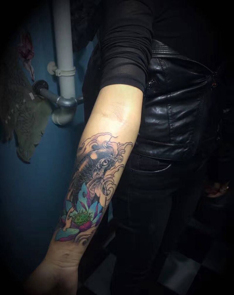 鲤纹身图片