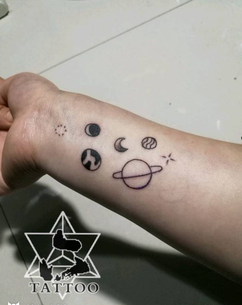 宇宙无敌纹身图片_手臂清新大理六刺青成品纹身图案