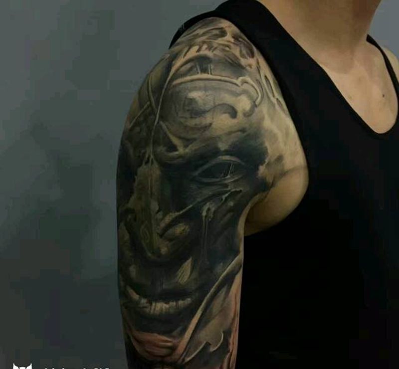 遮盖纹身图片_手臂手部欧美肖像写实人物成品纹身图案