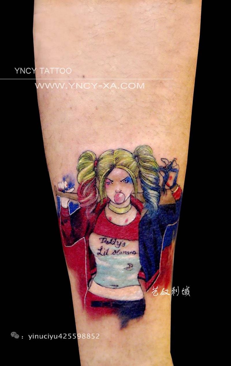 自杀小队哈莉纹身图片_成品人物欧美艺奴刺域腿部纹身图案