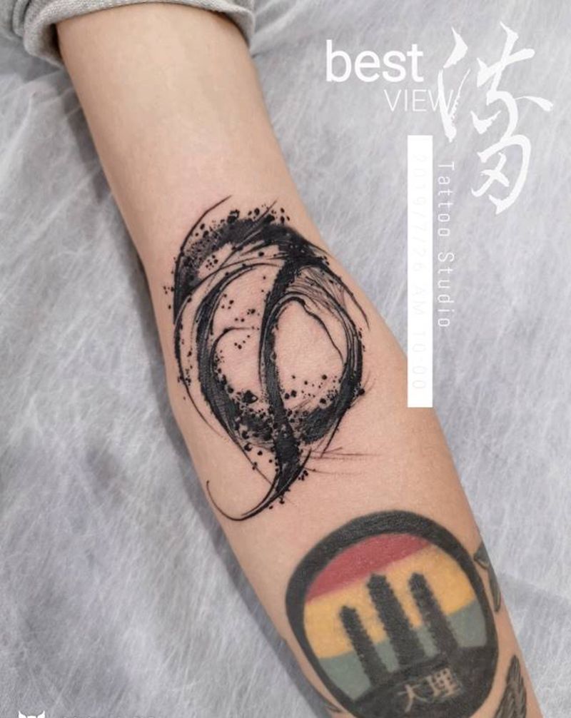 爱国者纹身图片_花体字纹身图案