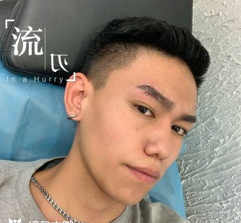 眉钉 肚脐钉纹身图片_腹部纹身图案