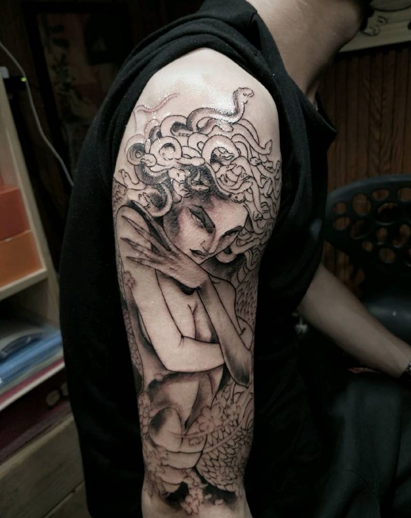 美杜莎半成品纹身图片_手臂人物纹身图案