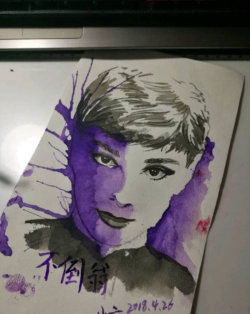 水彩奥黛丽赫本纹身图片