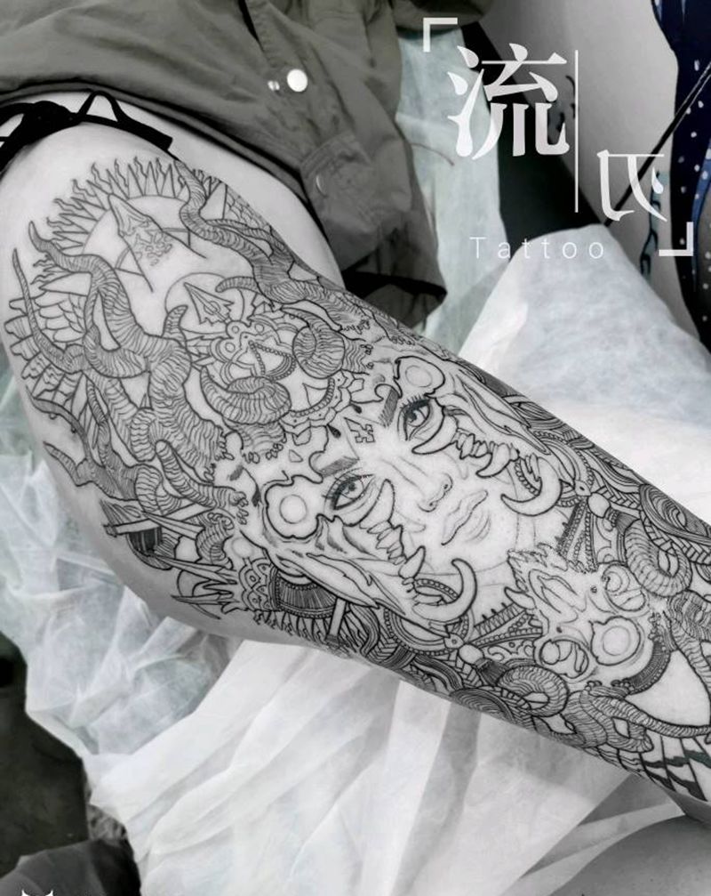 new school半成品割线纹身图片_臀部腿部New School纹身图案